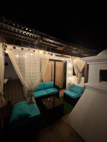 Ciudad Vieja House | Casa Mura