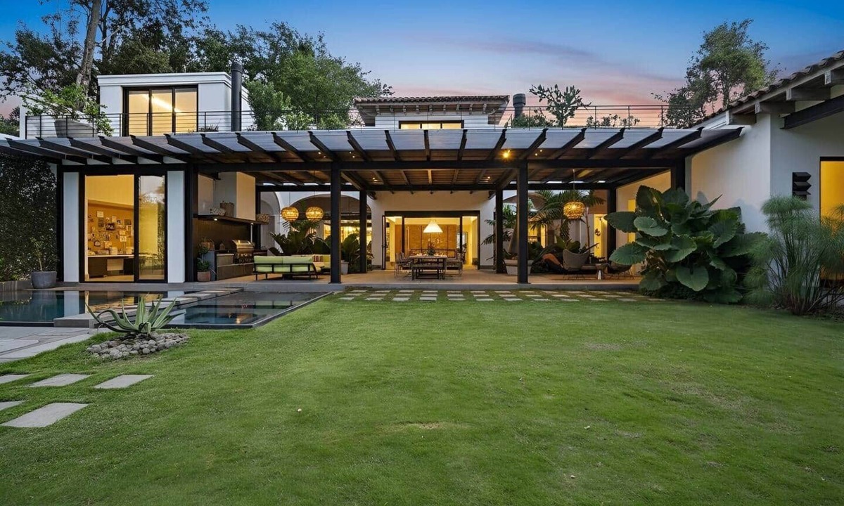 Antigua Guatemala House | Casa Pomona, 5BR Design Villa in Antigua w/Pool & View