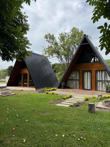 Central Highlands Hotel | Casa Santa Teresita