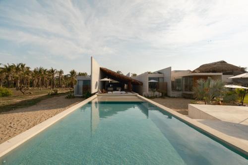 Santa Maria Colotepec Villa | Casa Talá by Lumina
