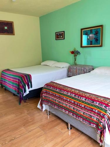 Ciudad Vieja House | Casa Tuta