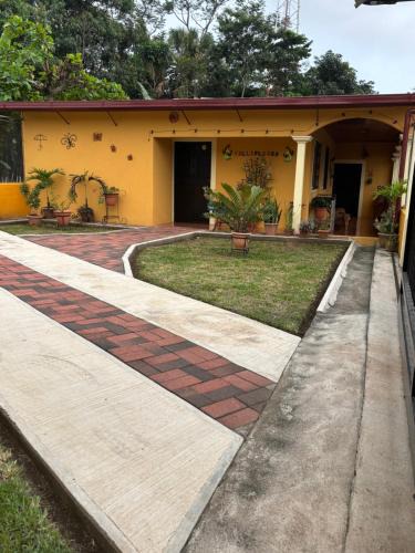 Retalhuleu House | Casa Villaflores Zapotitlán
