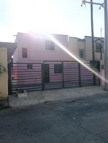 Linares House | Casa Villegas Rosa, Linares