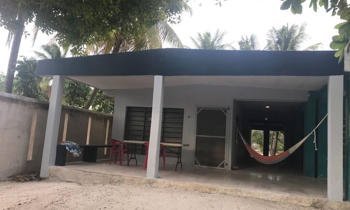 Chelem Apartment | Casita Azul of the sea, simple with cool breeze∞†αΩΩ