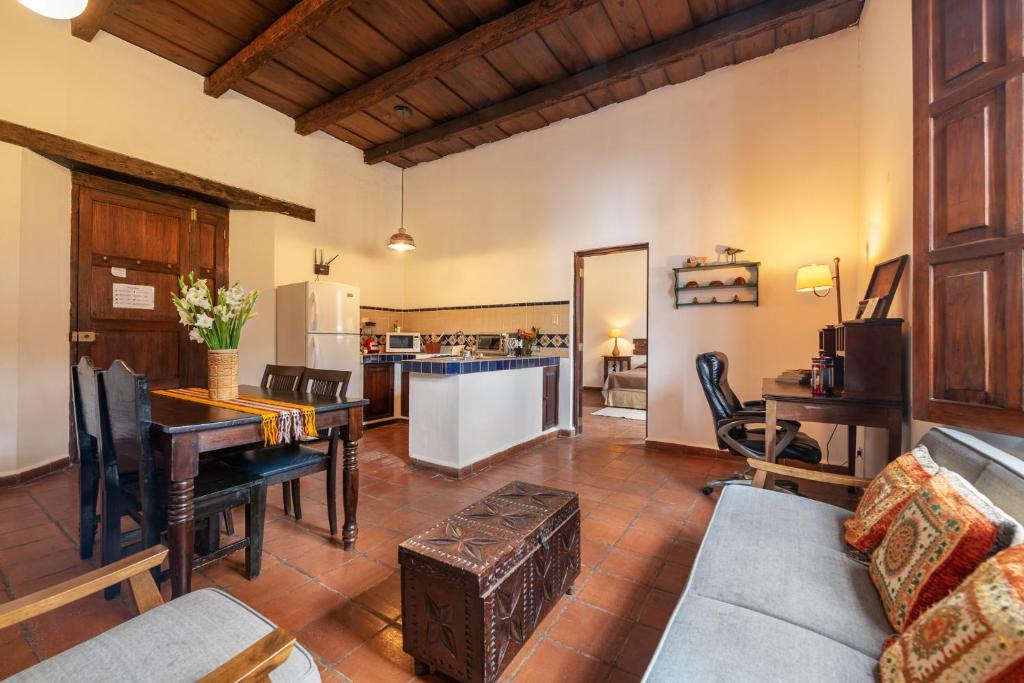 Antigua Guatemala Apartment | Casita del Escritor