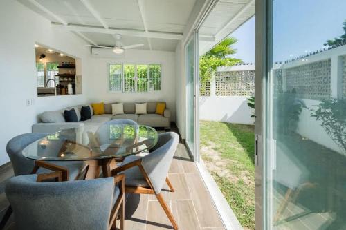 Emiliano Zapata House | Casita Walk to Surf and Town