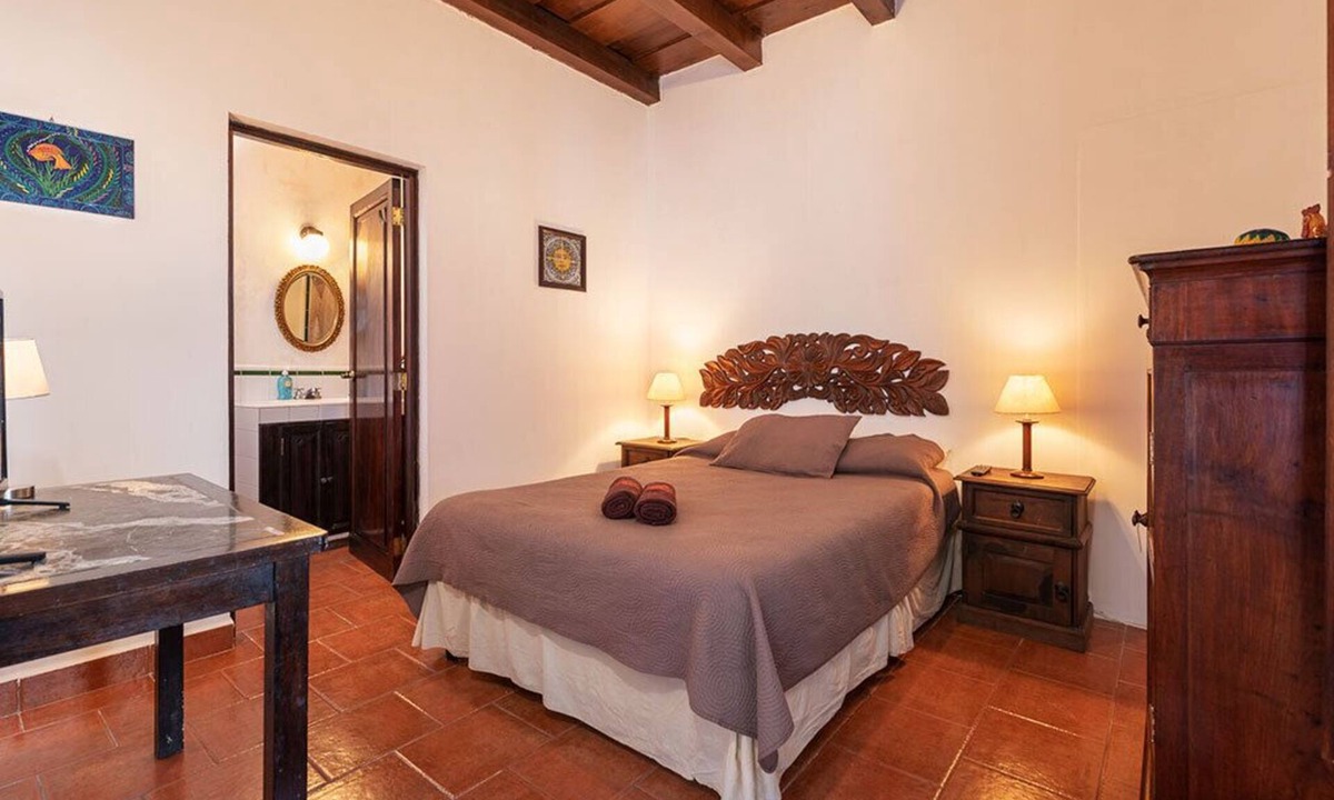 Antigua Guatemala Apartment | Centrally located complex with 6 unique accommodations