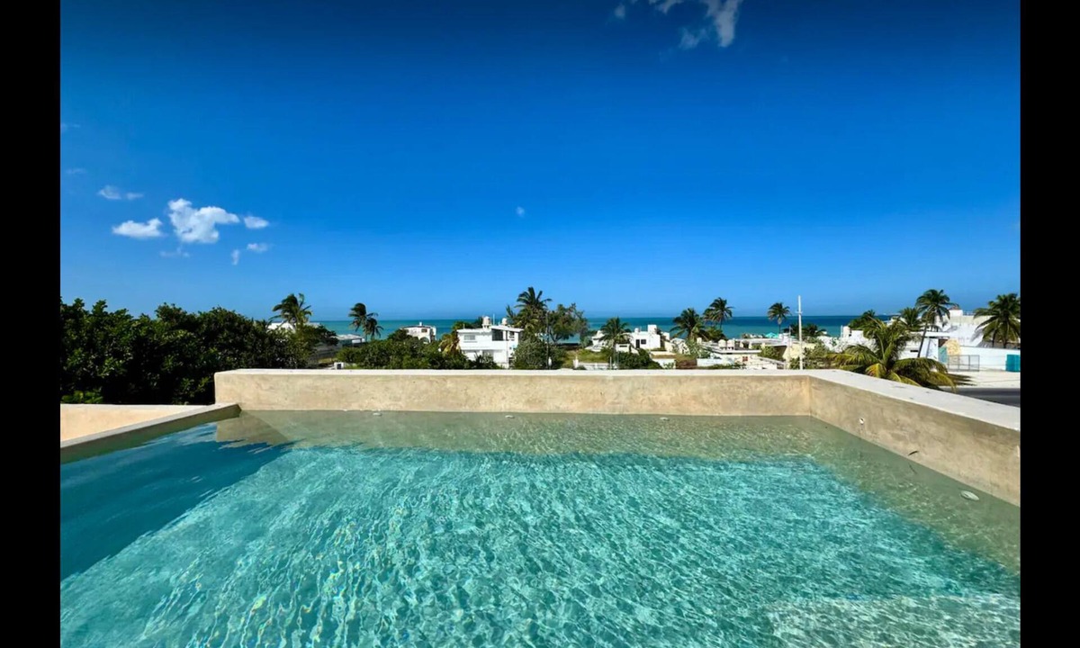 Chelem Villa | Charming 3-bedroom villa with AC, fitness room in brilliant Chelem