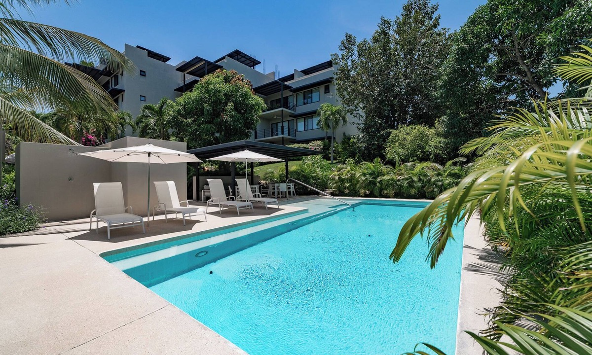 P Chahue Condo | Chic Central Living: 1BDR Condo in Prime Location
