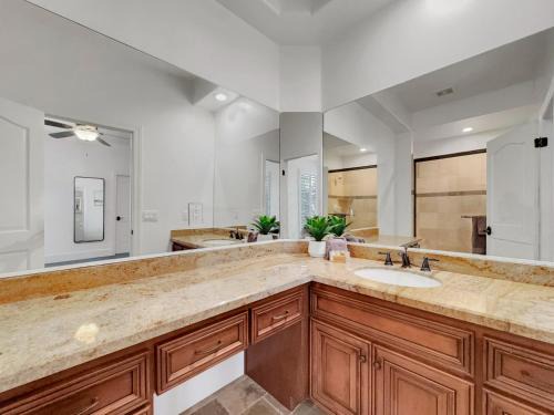 Circle G at Riggs Ranch House | Cloud Chandler