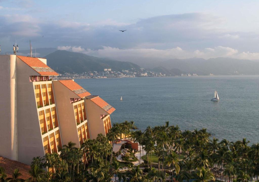 Marina Vallarta Resort | Club Regina Puerto Vallarta