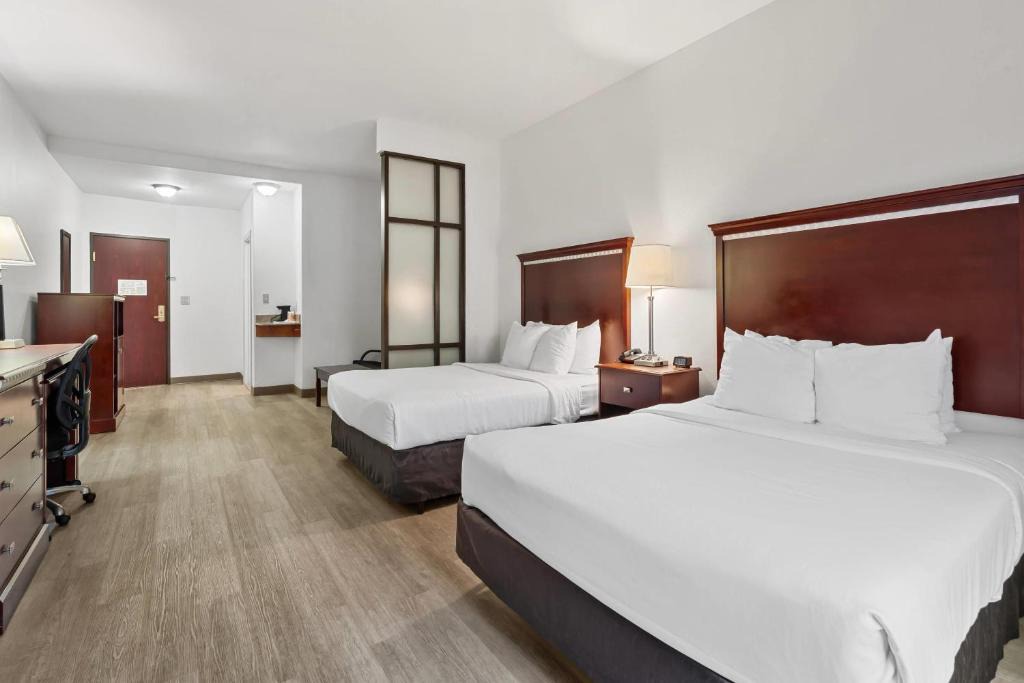Fort Worth Hotel | Comfort Suites Lake Worth