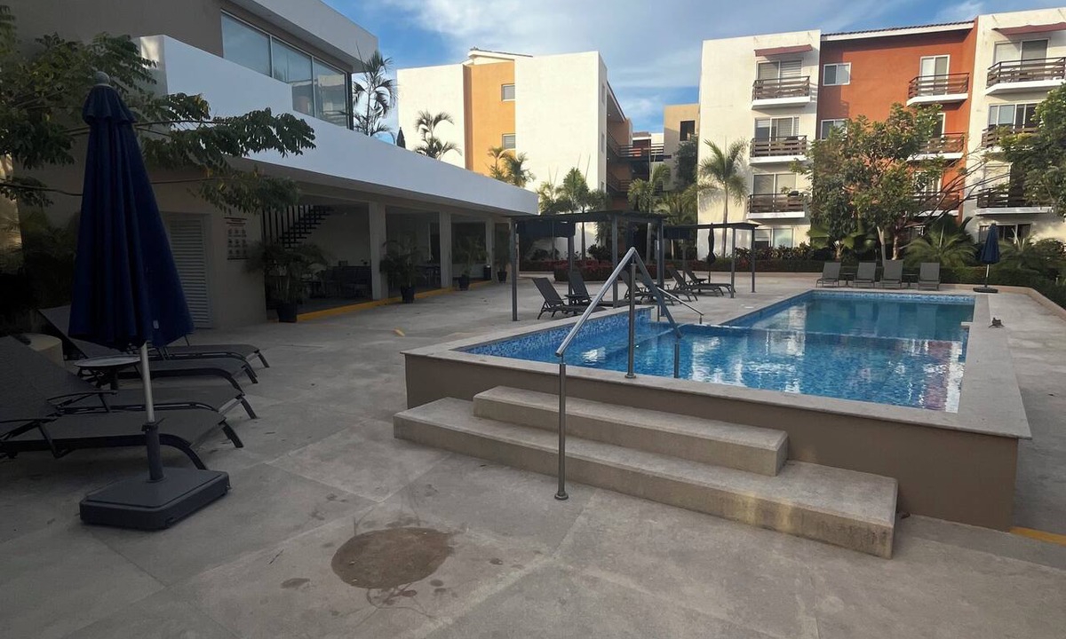Las Jarretaderas Apartment | Comfortable apartment with a pool and hot tub.