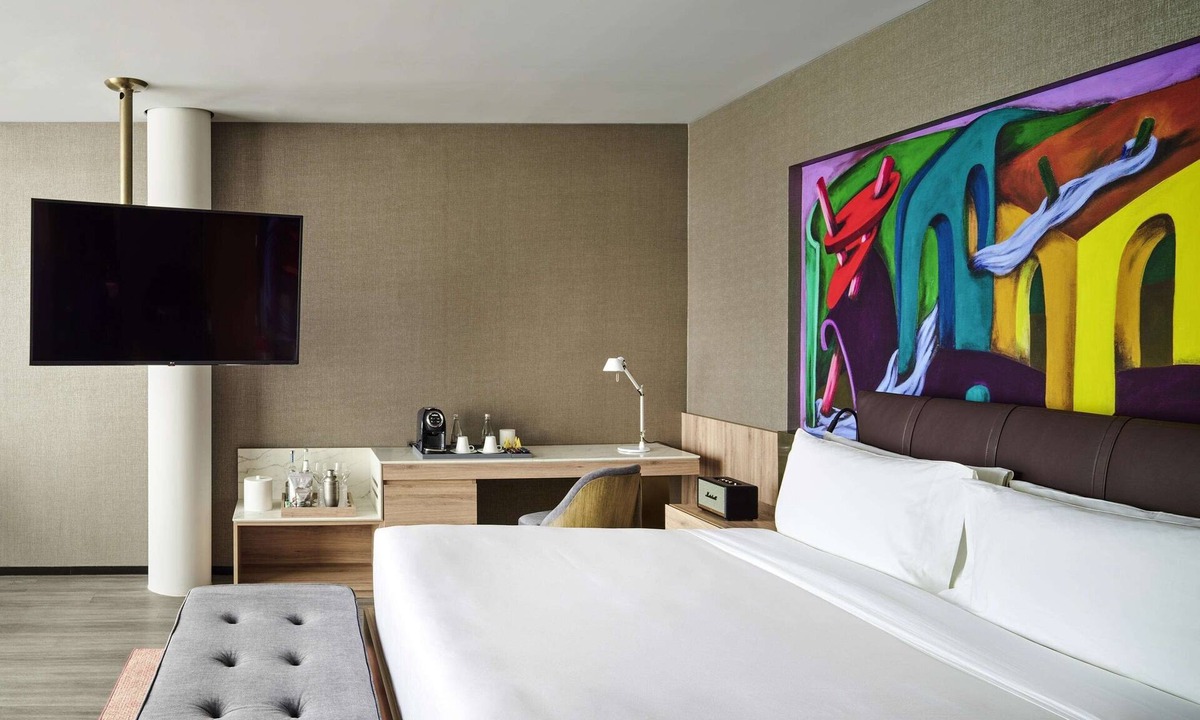 Hipodromo Hotel | Condesa Lifestyle Terrace Suite | 2 Blocks to Parque México | Rooftop Lounge