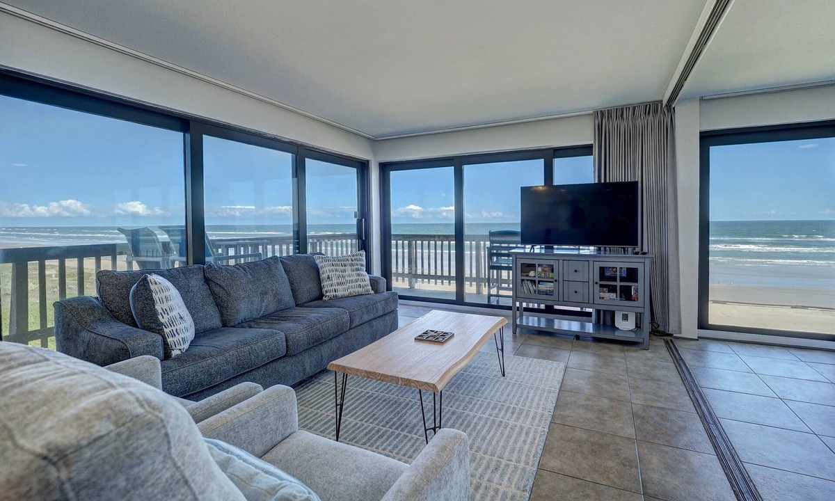 Corpus Christi Condo | Corner Beachfront Condo: Stunning 270° Views. Wraparound Balcony. Heated Pool