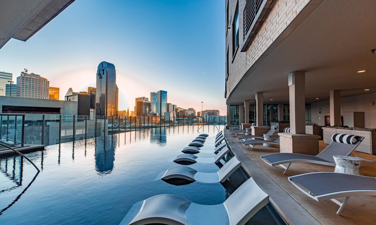 Old East Dallas Apartment | Corporate Apartments Deep Ellum
