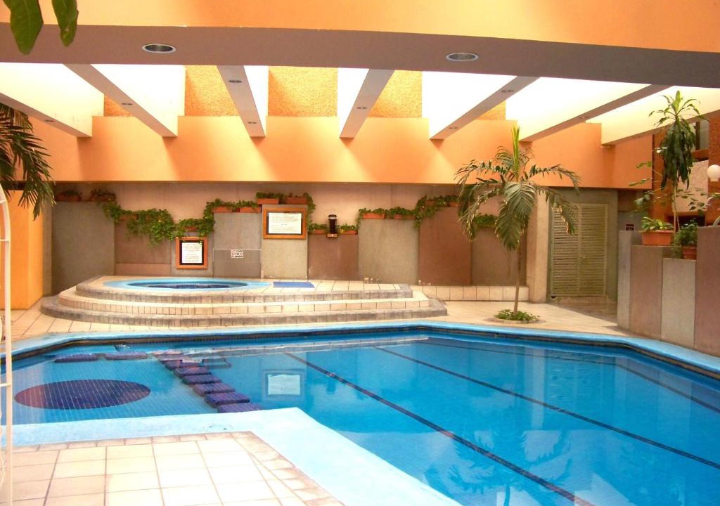 Guadalajara Hotel | Country Plaza