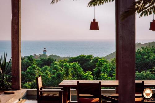 Puerto Angel Villa | Coyote 4BR Villa Pool Garden Ocean View