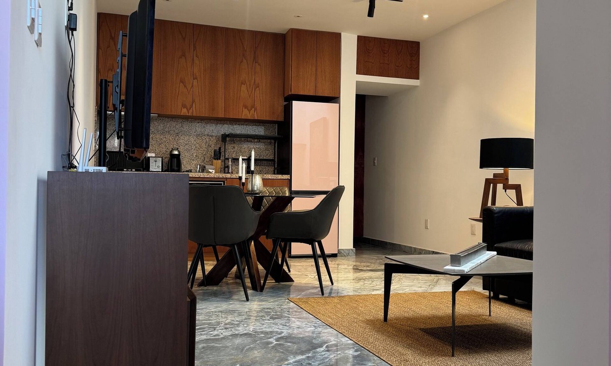 Cholula House | Cozy 1 bedroom, 2 full bathrooms, sofa Beth in living room, full security.