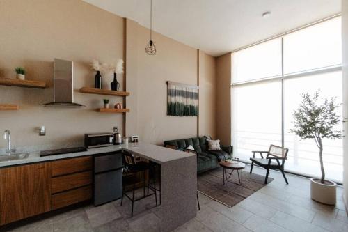 De La Presa Apartment | Cozy & chic space with parking