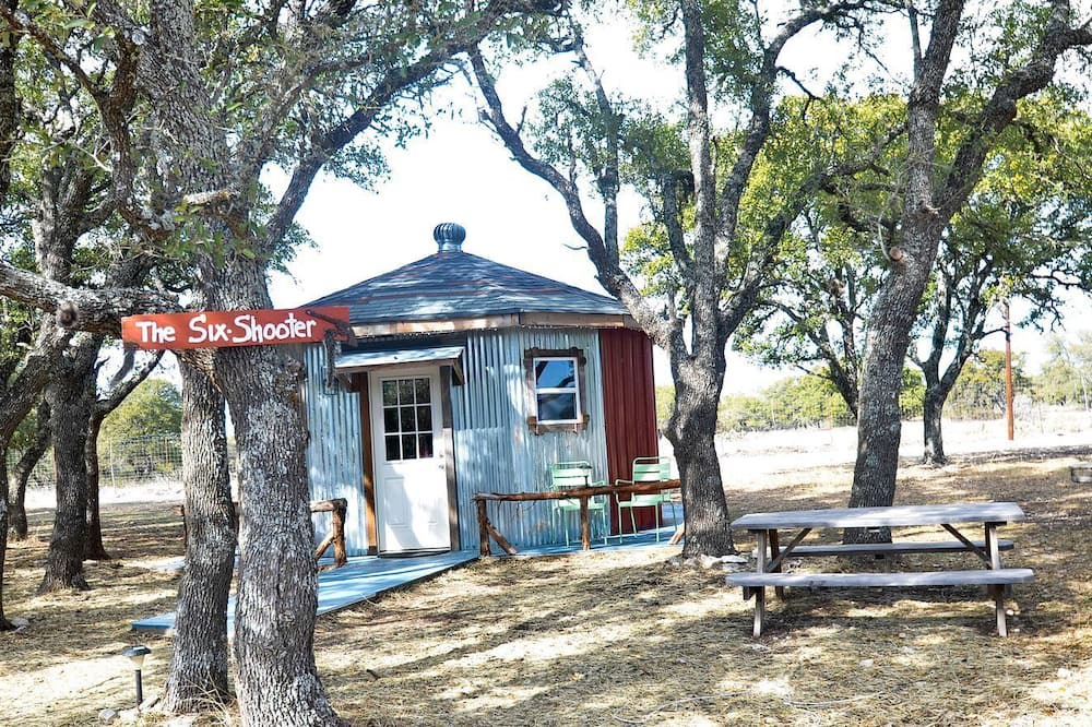 Mountain Home RV Rental | Cozy Glamping Yurt with Wildlife Views near Mountain Home, Texas