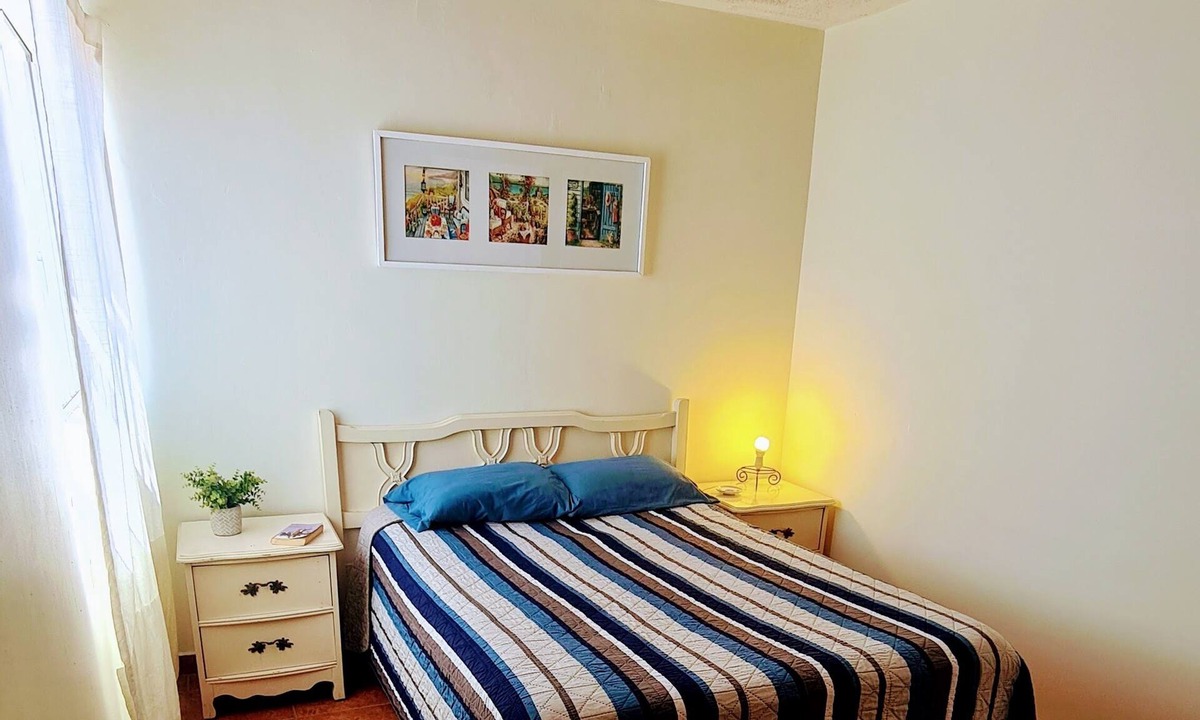 Piedras Negras House | Cozy Private Rooms in Safe Family Home – Great Location in Ensenada