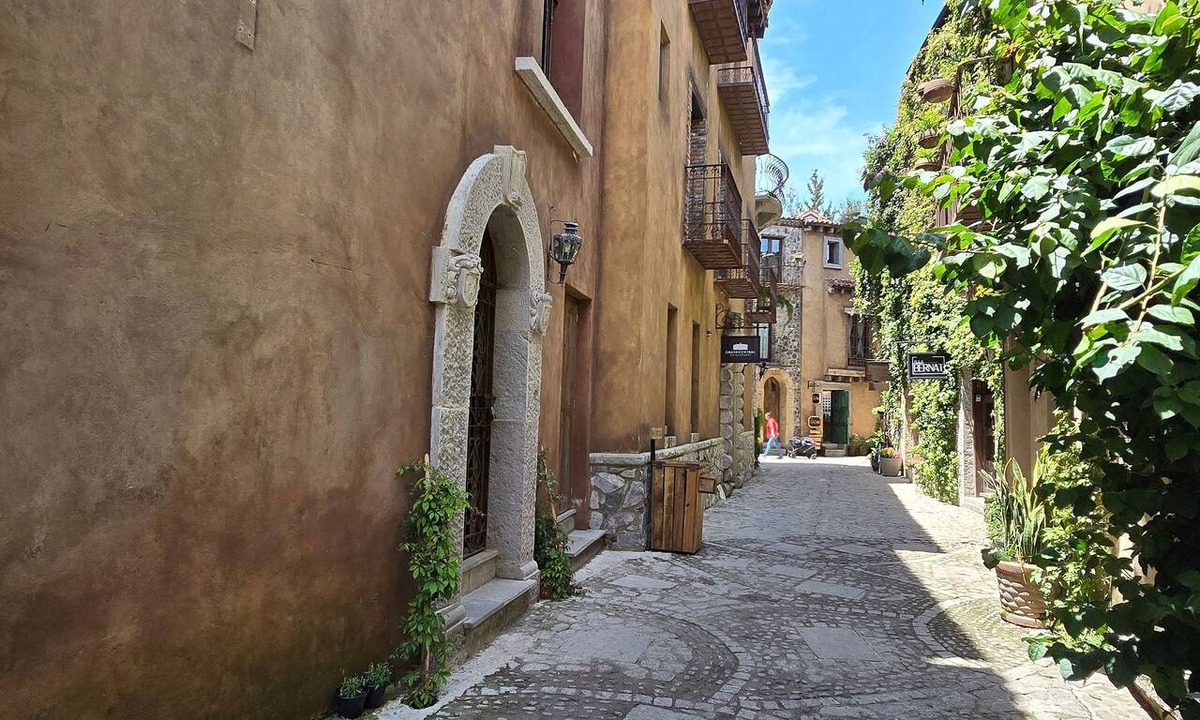 Santeagueda Apartment | Departamento Carlo Crivelli