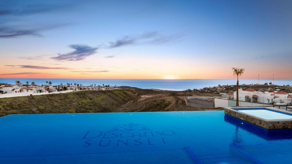 Playas de Rosarito Resort | Descanso Sunset