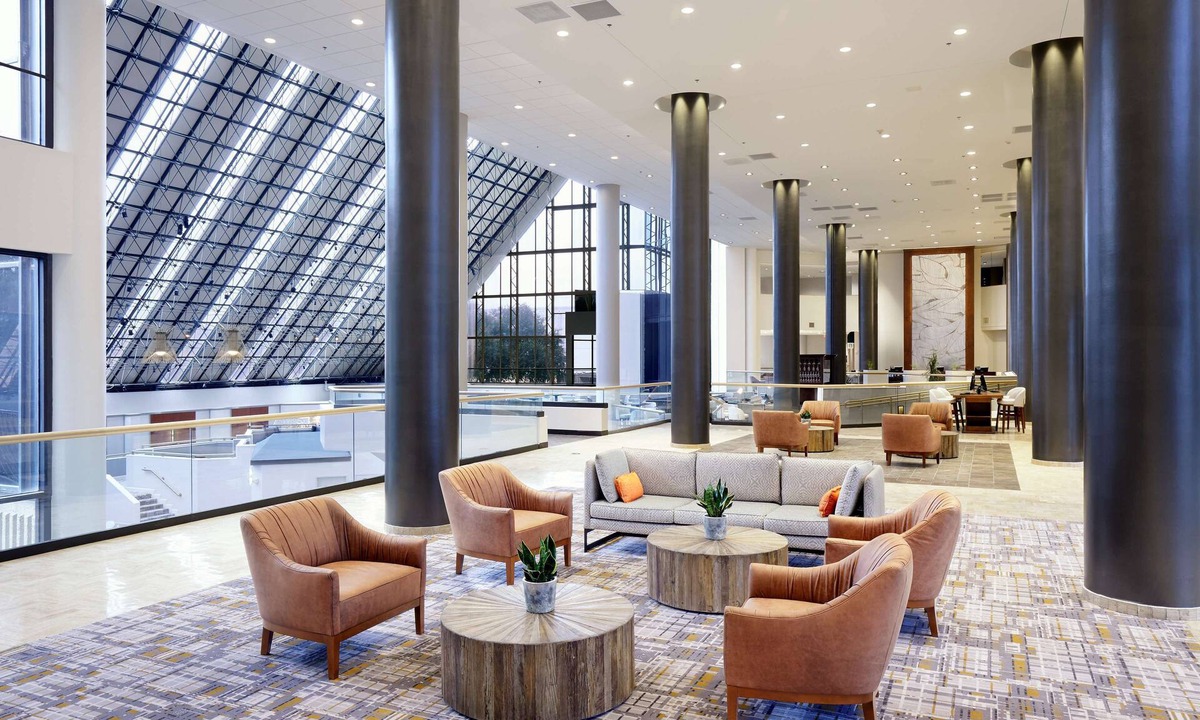 Dallas Hotel | DoubleTree by Hilton Dallas Near the Galleria