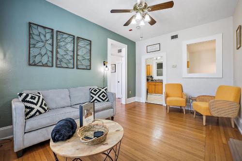 Eustis Apartment | Downtown Digs~King Bed~UPSTAIRS Apartment~Downtown Eustis