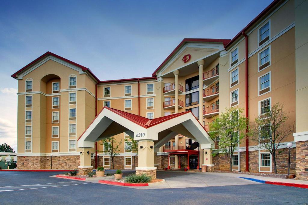 Albuquerque Hotel | Drury Inn & Suites Albuquerque North