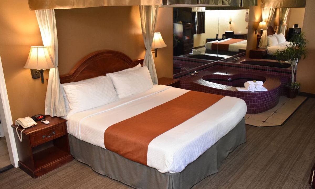 Redlands Hotel | Dynasty Suites Redlands