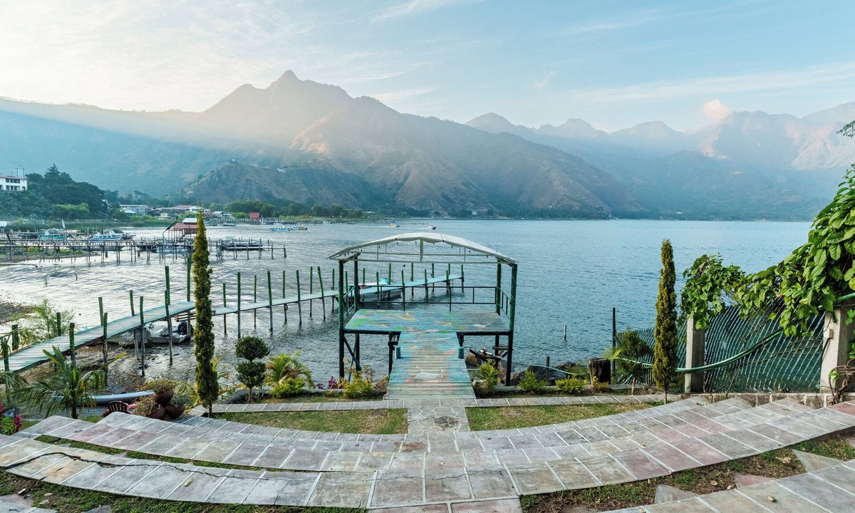 San Juan La Laguna Hotel | Eco Hotel Uxlabil Atitlan