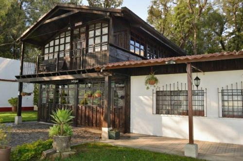 San Lucas Sacatepequez House | El Refugio - Hospedaje y Eventos