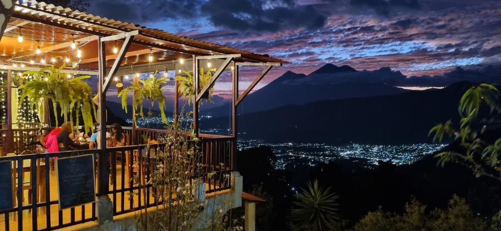 Antigua Guatemala Hotel | EL TAMBOR ENTRE VOLCANES Hotel & Restaurante - El Hato