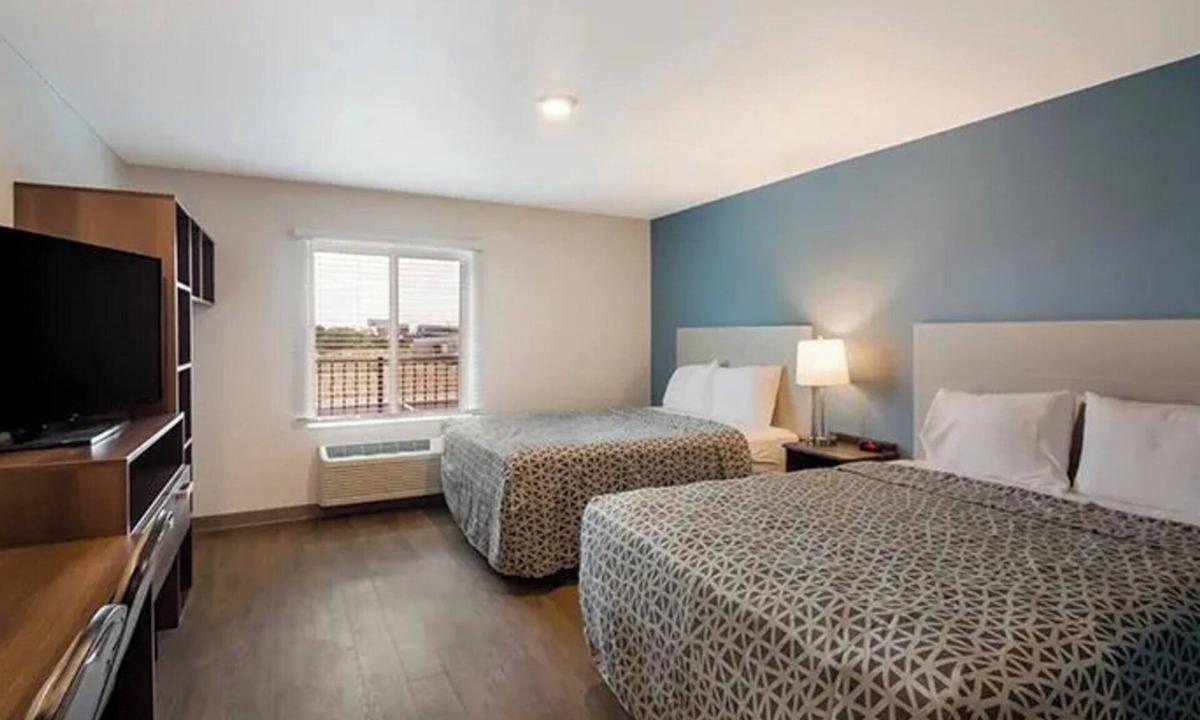 Austin Hotel | Enjoy your Extended Stay in 4 Rooms Near the Lyndon B. Johnson Museum in Austin