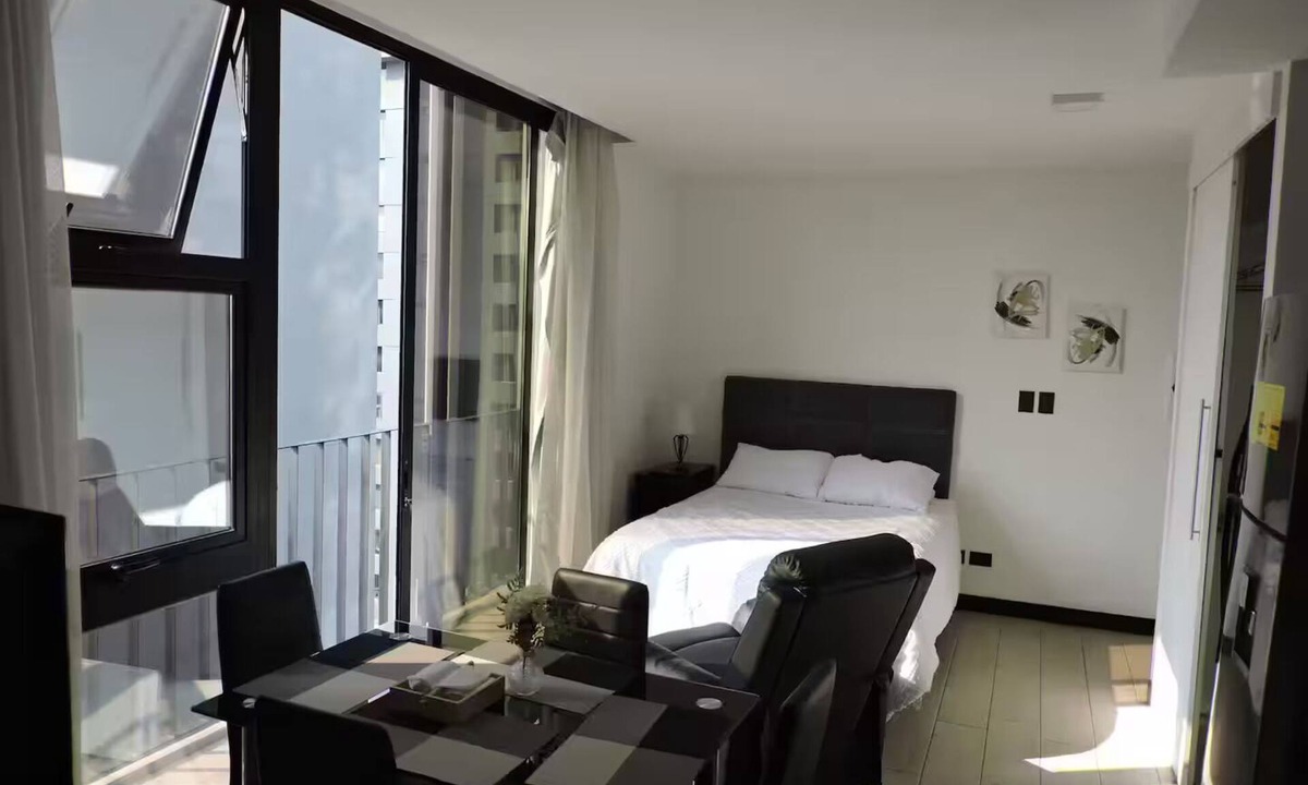 Zona 4 Apartment | Estudio Ciudad Guatemala, Corazon de zona 10 w/pool