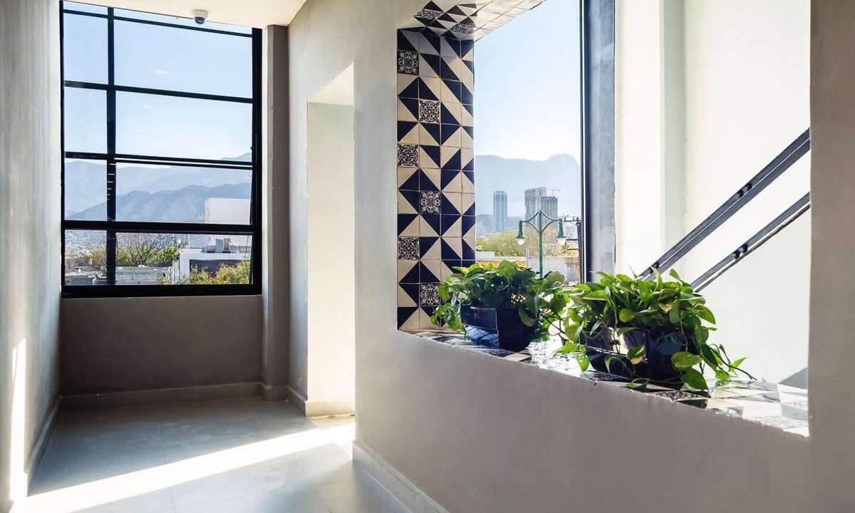 Monterrey Centro Hotel | Estudios amueblados y equipados con cocineta en ubicación Céntrica MTY