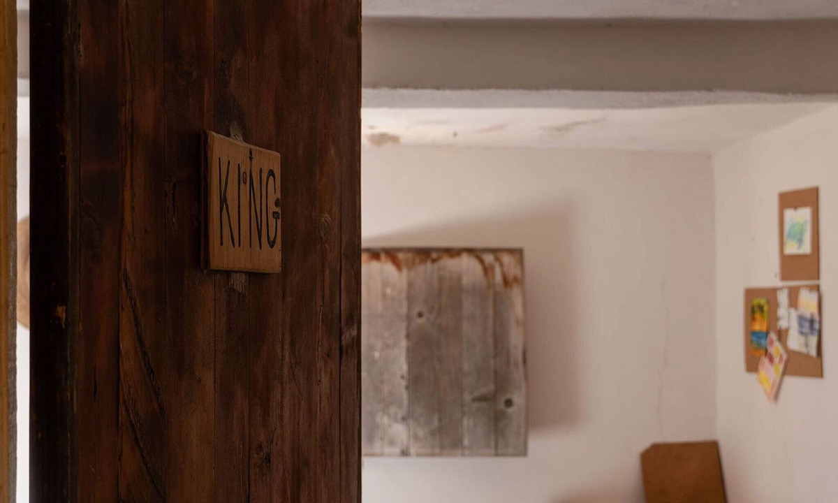 La Fortuna Cabin | Fabulous 4-bedroom surf lodge with Wifi in La Fortuna San Jose del Cabo