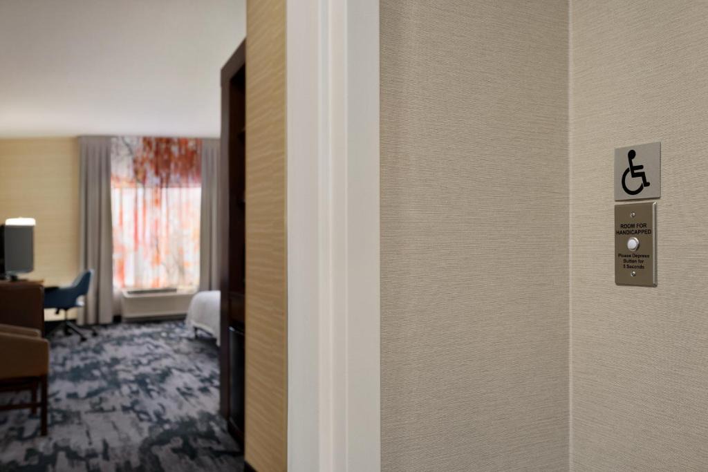 Hershey Hotel | Fairfield Inn & Suites by Marriott Hershey Chocolate Avenue