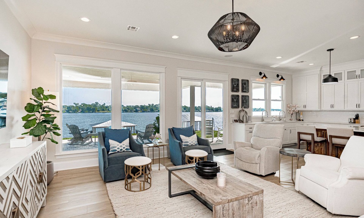 Torbert House | False River NEWER MODERN HOME with INCREDIBLE VIEWS! SCREENED in porch with TV!