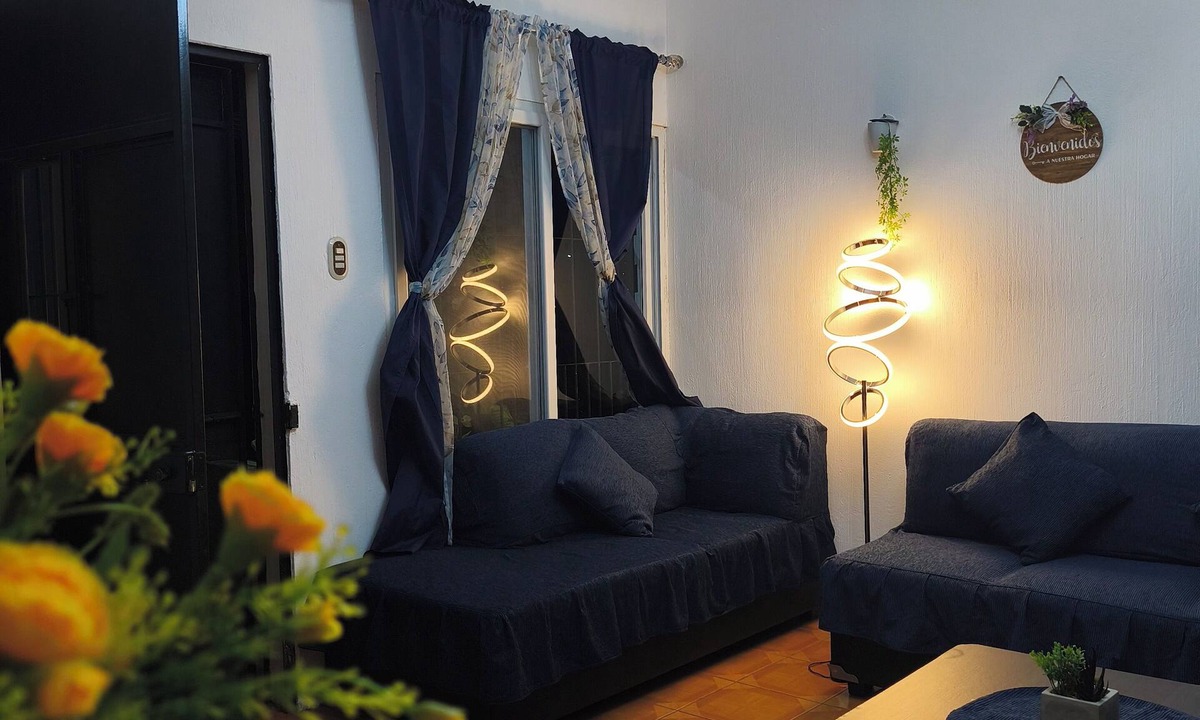 Santa Clara La Laguna House | Family apartment, minutes away from IRTRA theme park and DINO PARK.