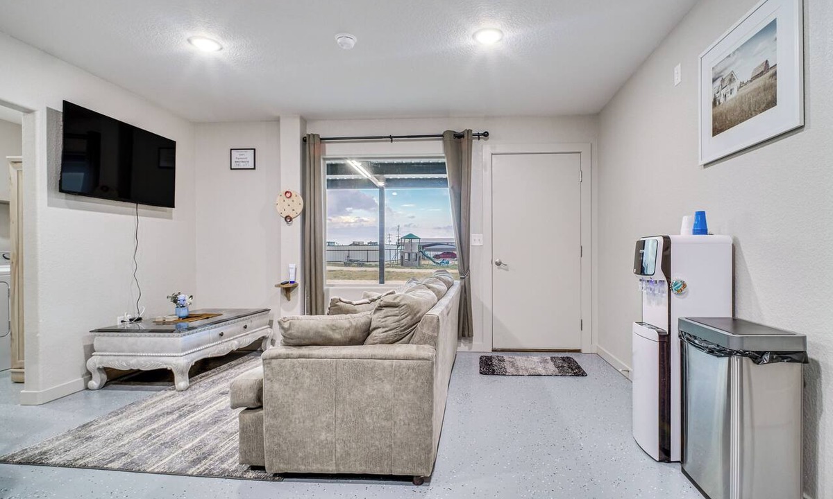 Seminole House | Family Fun! Quaint Seminole Home w/Grill & Patio