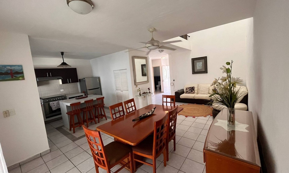 Mezcales House | family-sized house in peaceful area, Pet friendly!