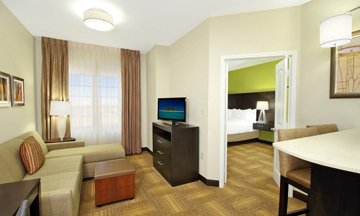 Odessa Condo | Free Breakfast. Outdoor Pool. Gym. Near the University of Texas Permian Basin!
