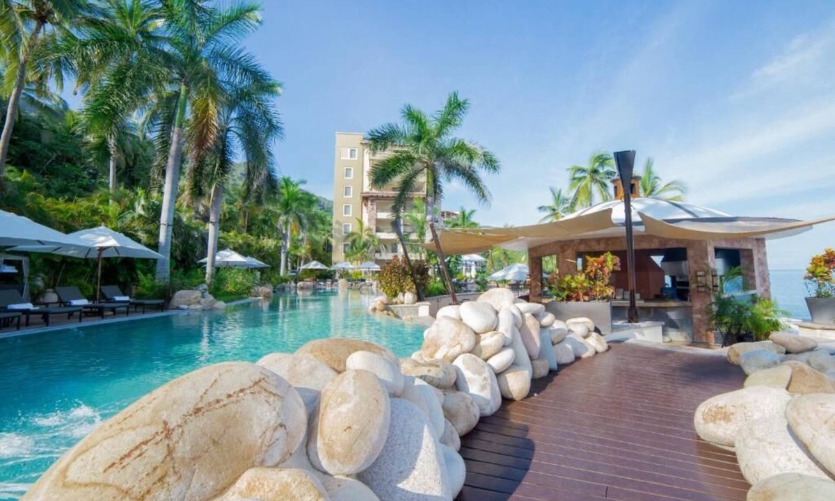 South Shore Hotel Area Resort | Garza Blanca Luxury Resort: Puerto Vallarta Beach Villa Rental