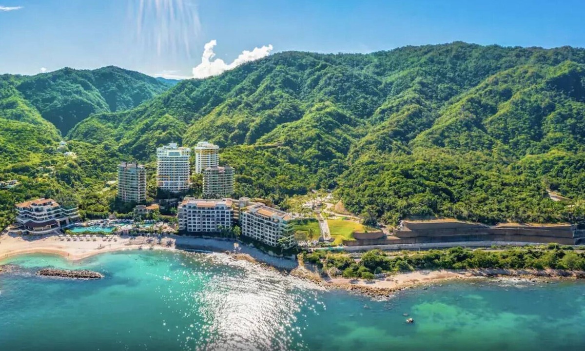 Mismaloya Resort | Garza Blanca Preserve: Three Bedroom Mountain Panorama Suite