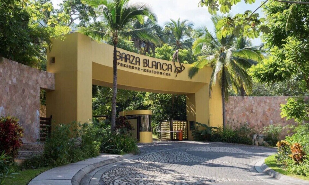 South Shore Hotel Area Resort | Garza Blanca Preserve Resort & Spa