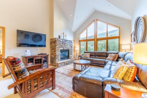Mountain House Apartment | Gateway #5098