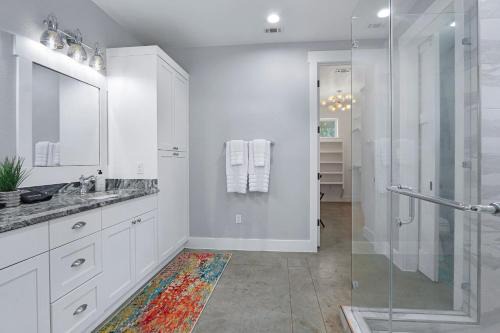 Hays County House | Gatlin Getaway